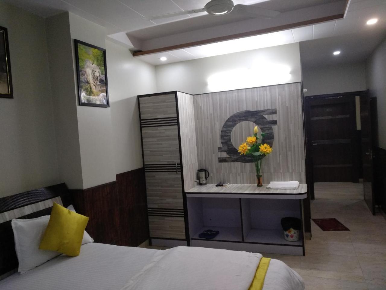 Rb宫殿酒店 Dhaulpur 外观 照片