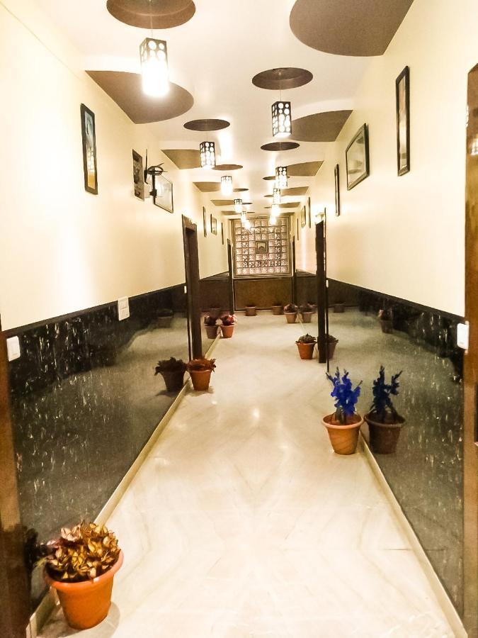 Rb宫殿酒店 Dhaulpur 外观 照片
